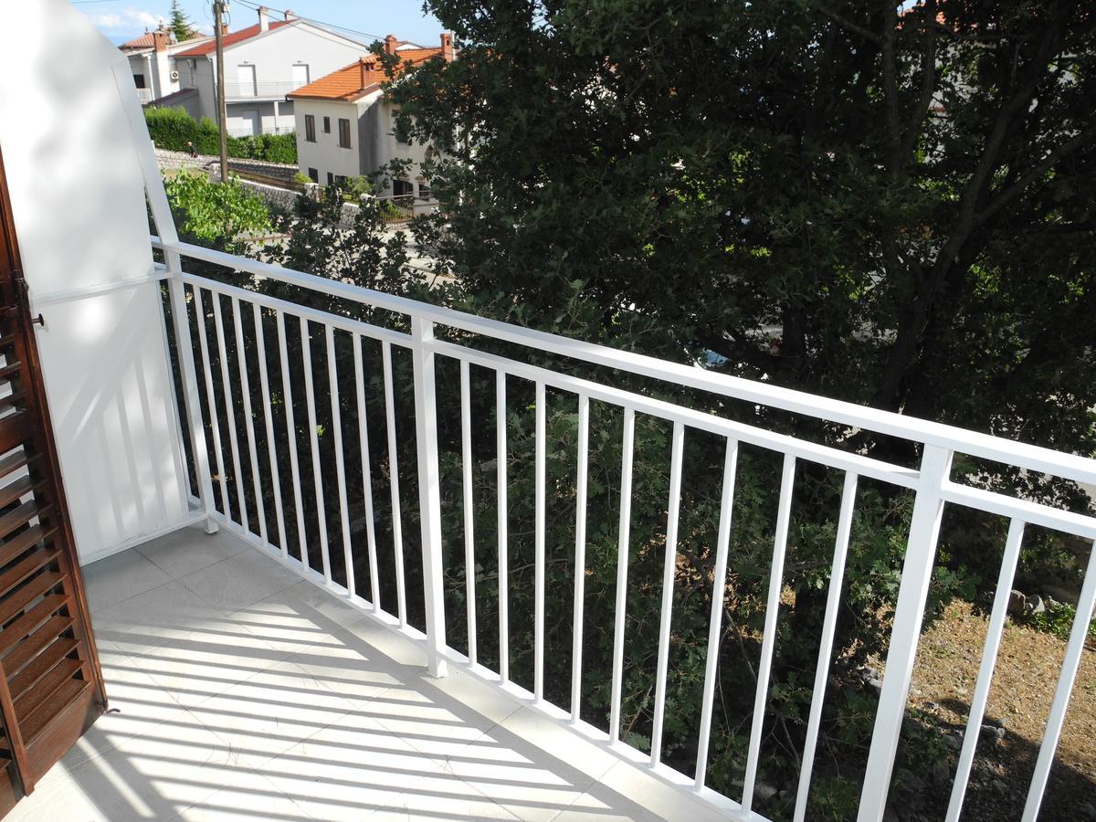 Apartments Nives Crikvenica Exterior foto